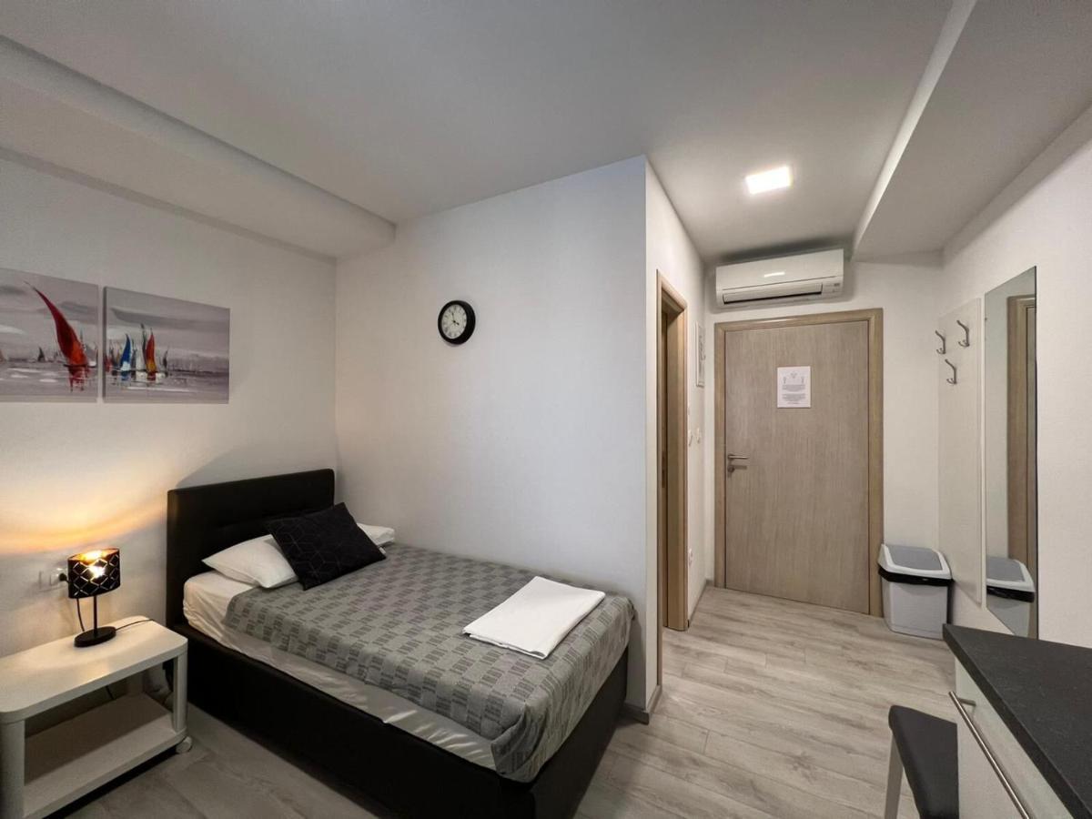 Apartments And Rooms Adriatic Suites Šibenik Eksteriør bilde